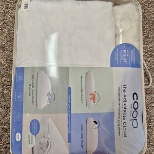Adjustable Cloud Pillow - White